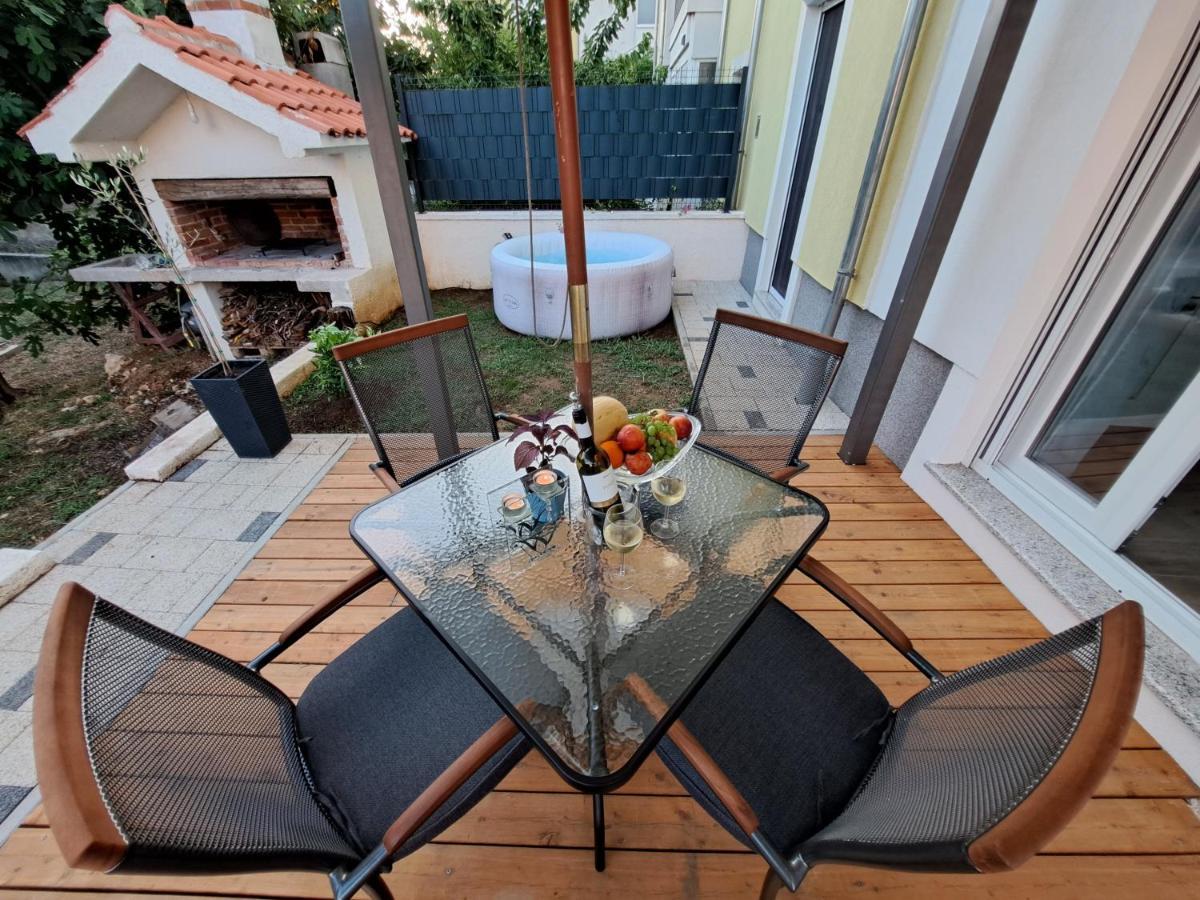 Jalumi Apartment Задар Екстериор снимка