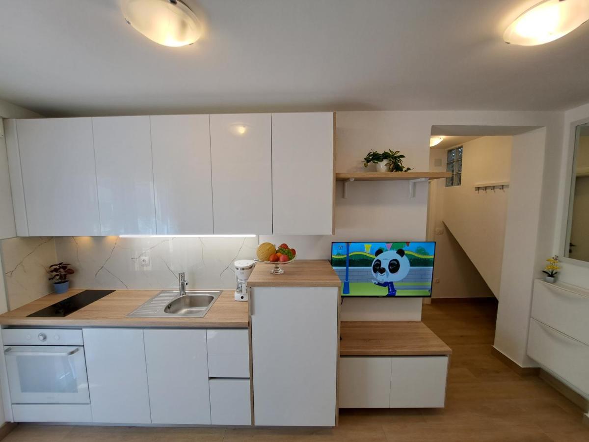 Jalumi Apartment Задар Екстериор снимка